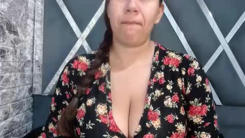 Snapshot of sandraclarkx69 chatting on 5, 2, 2025 sandraclarkx69 online show from 5, 2, 2025