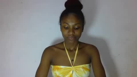 sandricaaa online show from 25, 3, 2026