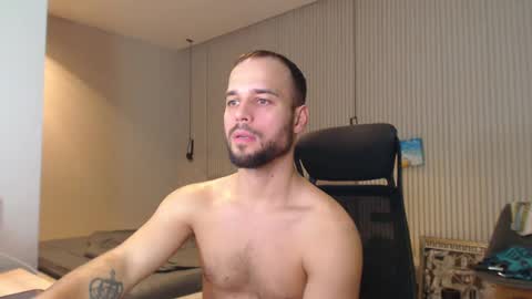 DeAlex online show from 3, 3, 2025