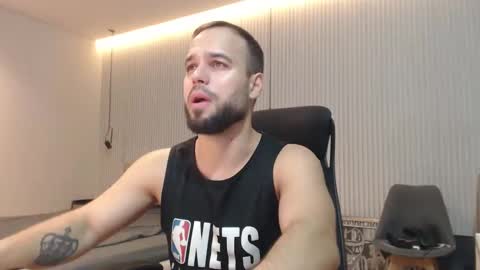 DeAlex online show from 12, 11, 2025