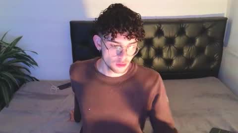 Snapshot of sandro_vitali chatting on 16, 10, 2025 sandro_vitali online show from 16, 10, 2025