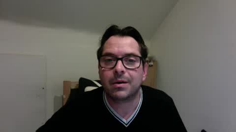 Snapshot of sandrolickyou chatting on 5, 3, 2026 sandrolickyou online show from 5, 3, 2026