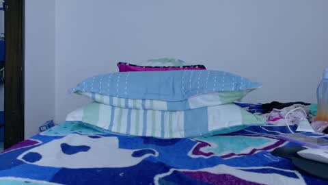 sandy online show from 12, 4, 2026