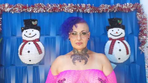 Sandy Rose online show from 4, 12, 2024