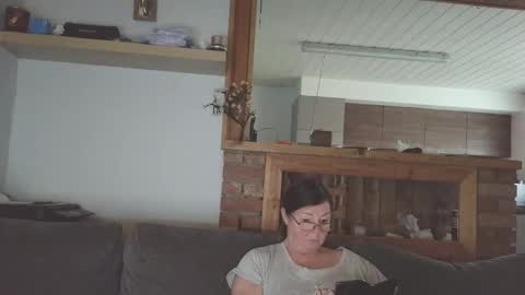 Snapshot of sanroom chatting on 31, 10, 2025 sanroom online show from 31, 10, 2025