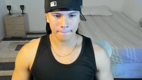 Snapshot of sant_wahlberg chatting on 23, 5, 2026 Sant online show from 23, 5, 2026
