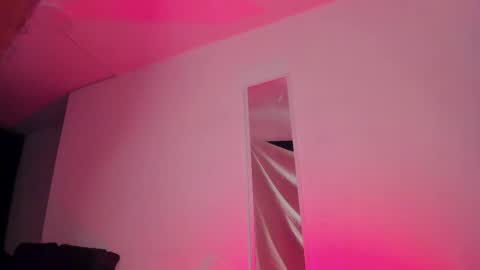 Santi Ferrer online show from 7, 11, 2025