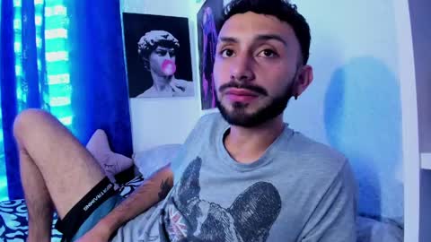 Snapshot of santi_mateo chatting on 2, 6, 2026 Santi online show from 2, 6, 2026