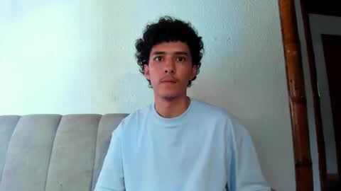 Snapshot of santi_twink19 chatting on 14, 6, 2026 santi_twink19 online show from 14, 6, 2026