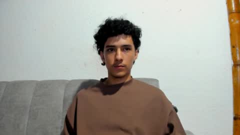 Snapshot of santi_twink19 chatting on 16, 6, 2026 santi_twink19 online show from 16, 6, 2026