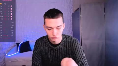 Snapshot of santiago__perez chatting on 27, 11, 2025 santiago__perez online show from 27, 11, 2025