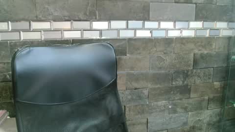 Snapshot of santiago_foxx chatting on 30, 10, 2025 santi online show from 30, 10, 2025