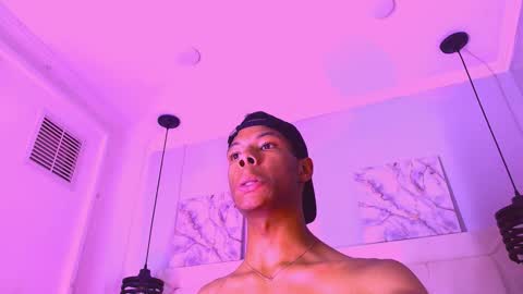 Santiiiiii  online show from 2, 3, 2026