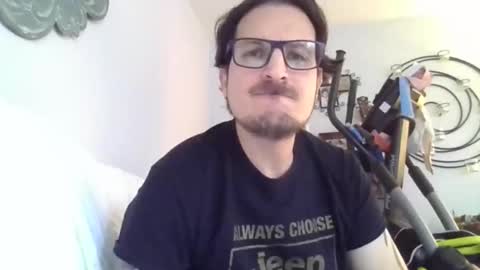 Snapshot of santiagorivera012477 chatting on 12, 10, 2025 santiagorivera012477 online show from 12, 10, 2025