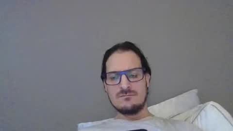 santiagorivera012477 online show from 9, 2, 2026