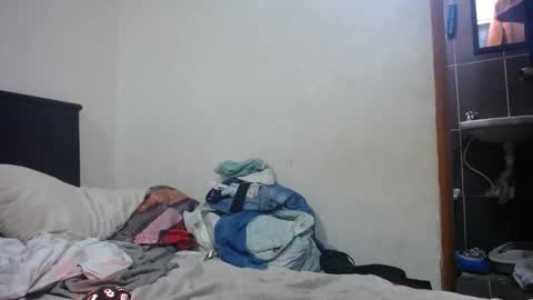Snapshot of santiagoxxxtreme_ chatting on 24, 12, 2024 Santiago online show from 24, 12, 2024