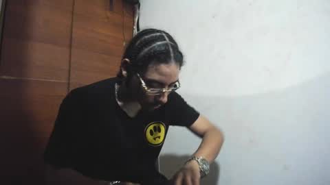 Snapshot of santiagoxxxtreme_ chatting on 27, 12, 2024 Santiago online show from 27, 12, 2024