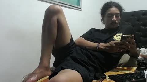 Snapshot of santiagoxxxtreme_ chatting on 9, 9, 2025 Santiago online show from 9, 9, 2025