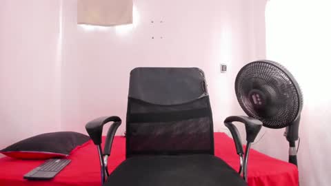 Julius Novachrono  online show from 29, 1, 2025