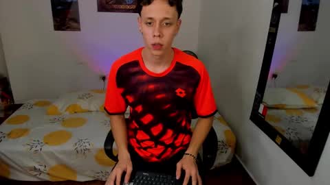 Snapshot of santiceballo chatting on 3, 2, 2026 Julius Novachrono online show from 3, 2, 2026