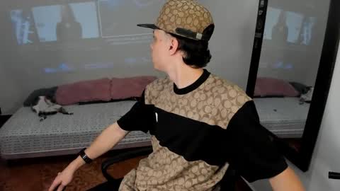 Snapshot of santiceballo chatting on 25, 2, 2026 Julius Novachrono online show from 25, 2, 2026