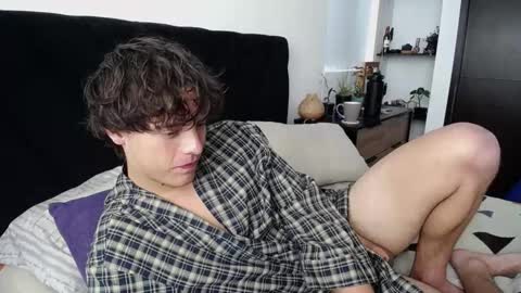 Santii online show from 23, 1, 2025