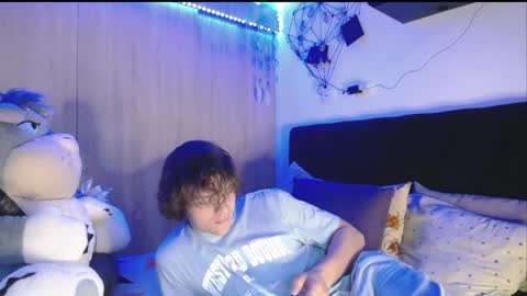 Snapshot of santii_rose chatting on 2, 6, 2026 Santii online show from 2, 6, 2026