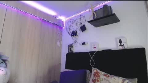 Snapshot of santii_rose chatting on 18, 7, 2026 Santii online show from 18, 7, 2026