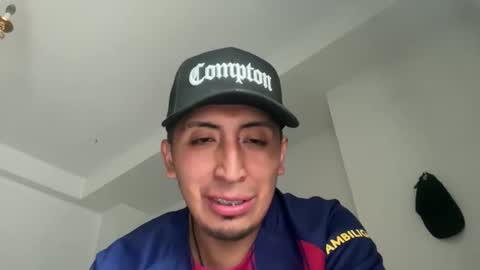 santisanton online show from 12, 4, 2026