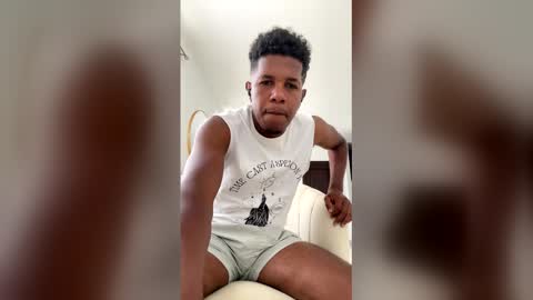 Snapshot of santos854237 chatting on 16, 4, 2026 The toy online show from 16, 4, 2026