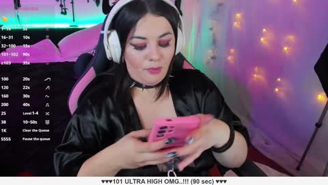 Liah Santos online show from 13, 12, 2024