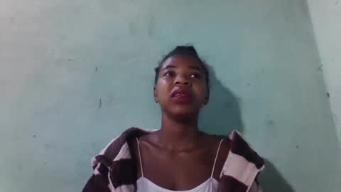 sanyah0123 online show from 17, 11, 2025