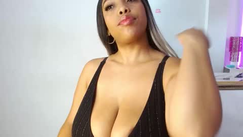 Saori Evans  online show from 29, 10, 2025