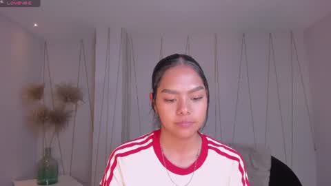 Snapshot of saphirajames chatting on 8, 7, 2026 Saphira James online show from 8, 7, 2026