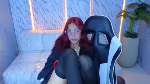 Online 800 to 1400 online show from 20, 12, 2025