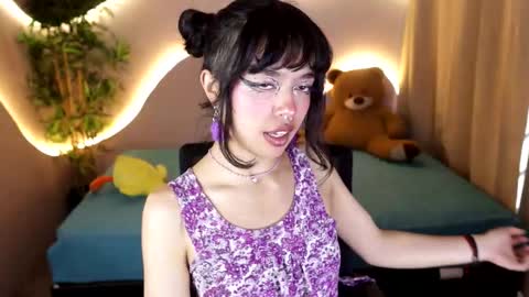 saphyralux online show from 7, 3, 2026