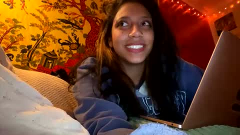 sapphire online show from 29, 11, 2025