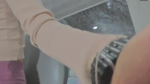 sara allenx online show from 11, 2, 2025