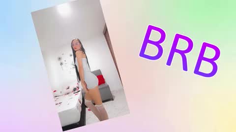 Snapshot of sara_carmona chatting on 18, 12, 2025 SARA online show from 18, 12, 2025