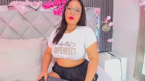 Snapshot of sara_channel_ chatting on 27, 4, 2026 SARA online show from 27, 4, 2026