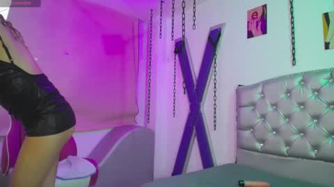 Sara Davina online show from 22, 1, 2025