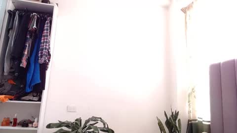 sara_johnson__ online show from 11, 3, 2026