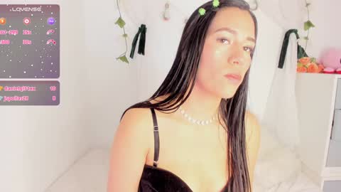 Snapshot of sara_kurt chatting on 25, 1, 2025 Sara online show from 25, 1, 2025
