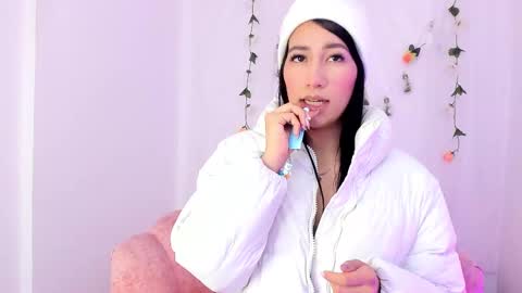 Snapshot of sara_kurt chatting on 25, 2, 2025 Sara online show from 25, 2, 2025