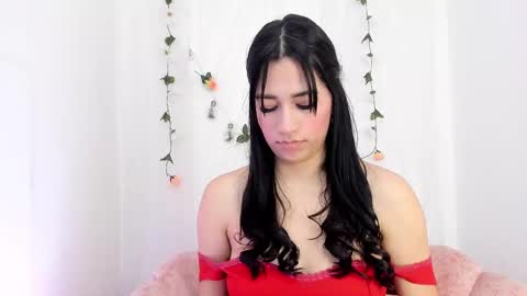 Snapshot of sara_kurt chatting on 7, 3, 2025 Sara online show from 7, 3, 2025