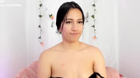 Snapshot of sara_kurt chatting on 11, 3, 2025 Sara online show from 11, 3, 2025