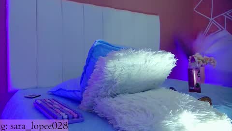 sara_lopee1 online show from 22, 2, 2025