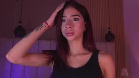 sara_lopee1 online show from 3, 6, 2026