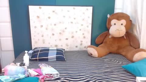 S A R A online show from 1, 12, 2025