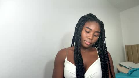 Snapshot of sara_muscle chatting on 29, 9, 2025 Sara online show from 29, 9, 2025